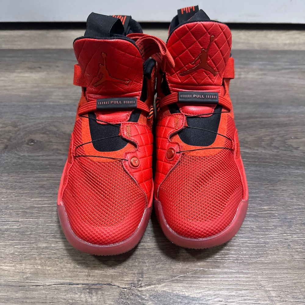Jordan 33s